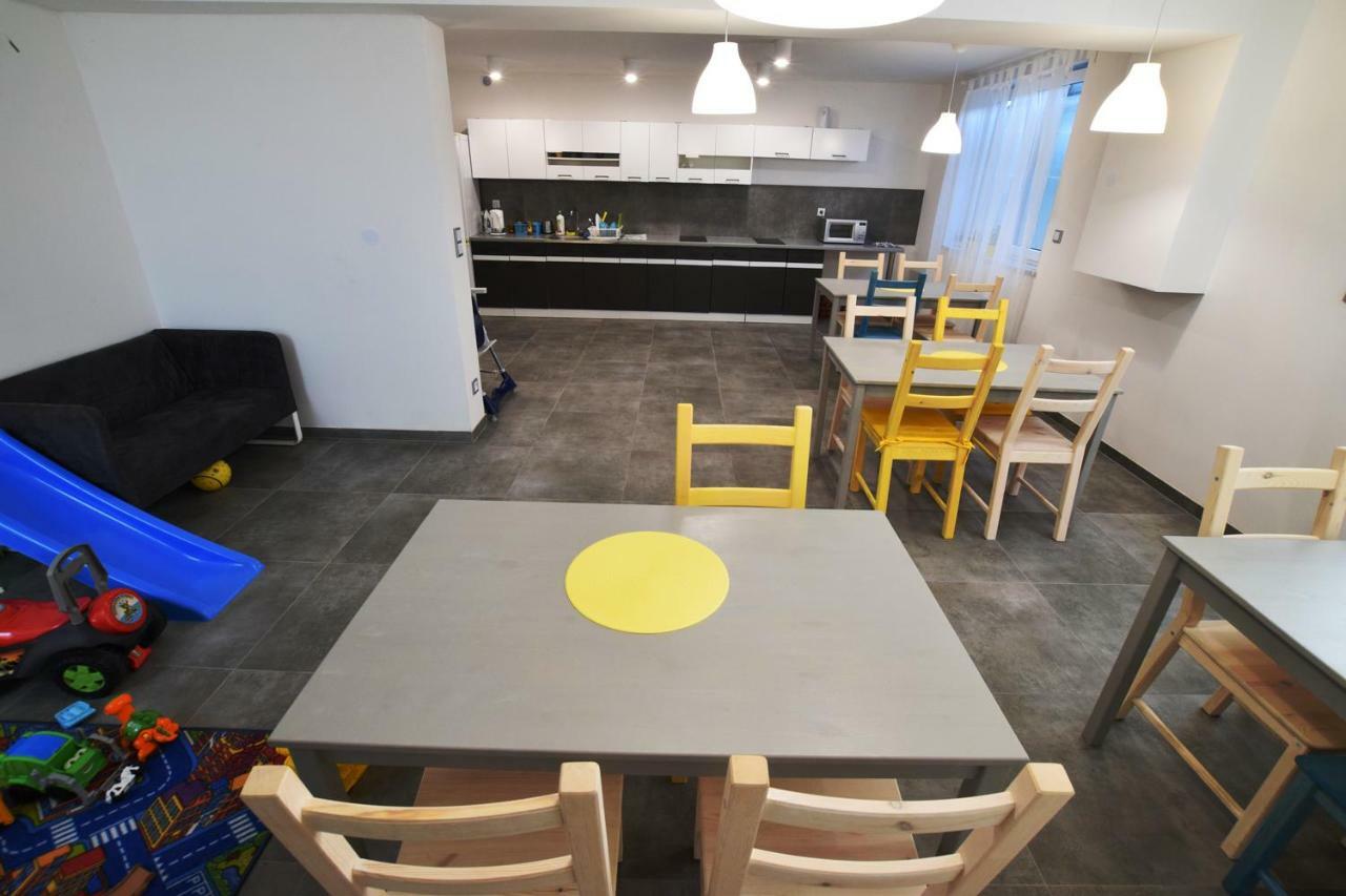 Laba Apartment ยาสต์เชอเบีย กูรา ภายนอก รูปภาพ