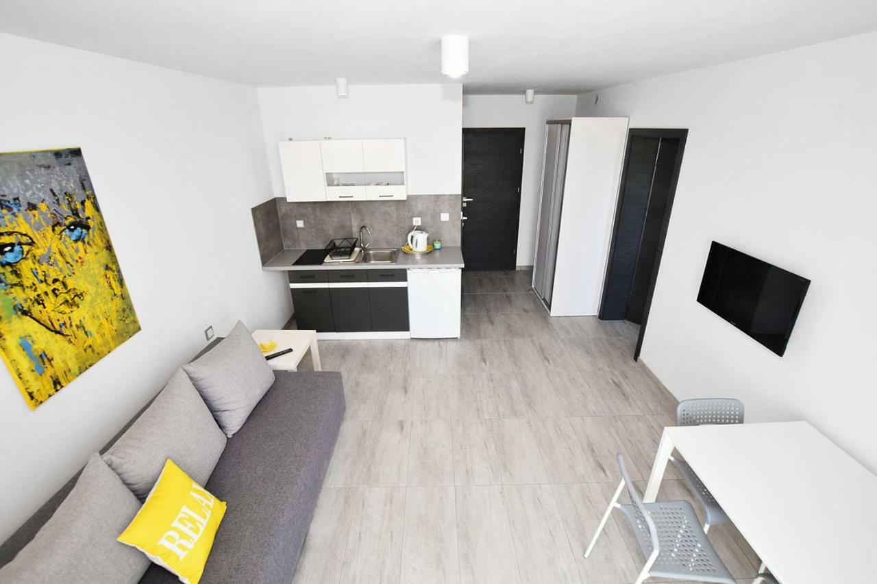 Laba Apartment ยาสต์เชอเบีย กูรา ภายนอก รูปภาพ